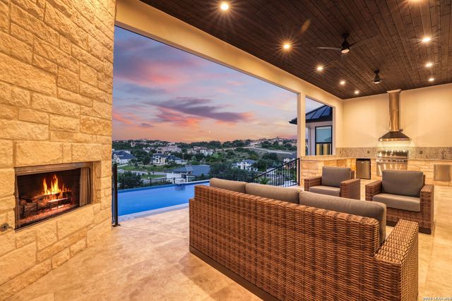 23706 HIGH GDN, San Antonio, TX 78255