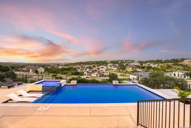 23706 HIGH GDN, San Antonio, TX 78255