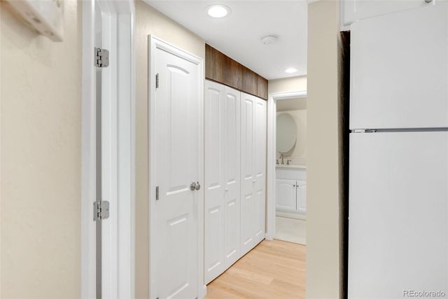 12043 W Cross Drive 204, Littleton, CO 80127