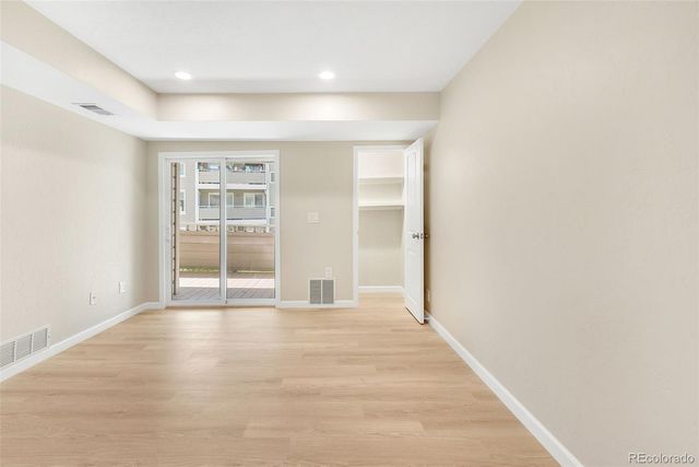 12043 W Cross Drive 204, Littleton, CO 80127