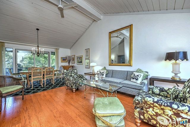 209 Acorn Lane B, Stratford, CT 06614