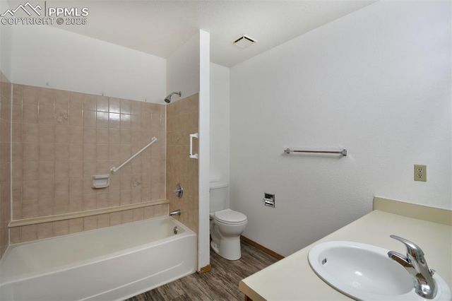 4310 Hawks Lookout Lane, Colorado Springs, CO 80916