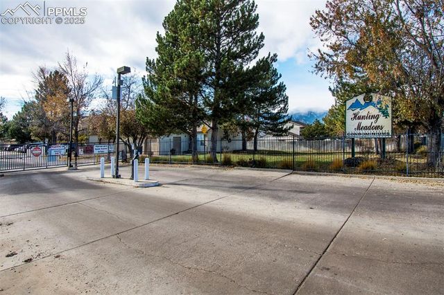 4310 Hawks Lookout Lane, Colorado Springs, CO 80916