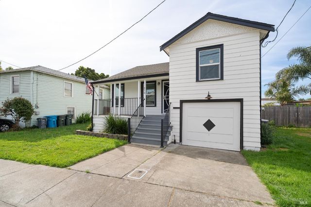215 Hampshire St, Vallejo, CA 94590