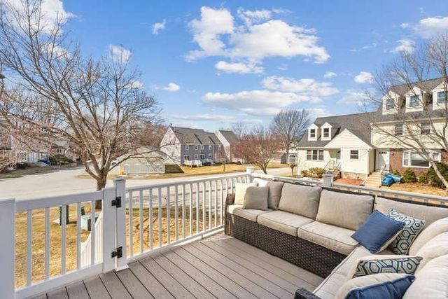 81 Merrimack Meadows Lane 81, Tewksbury, MA 01876