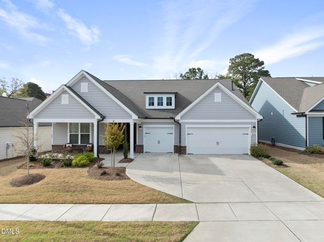 1516 Gatekeeper Lane, Fuquay Varina, NC 27526