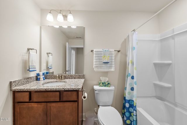 1516 Gatekeeper Lane, Fuquay Varina, NC 27526