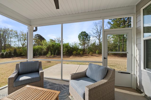 1516 Gatekeeper Lane, Fuquay Varina, NC 27526