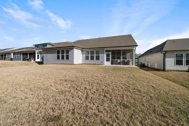 1516 Gatekeeper Lane, Fuquay Varina, NC 27526