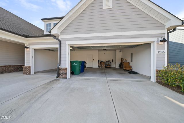 1516 Gatekeeper Lane, Fuquay Varina, NC 27526