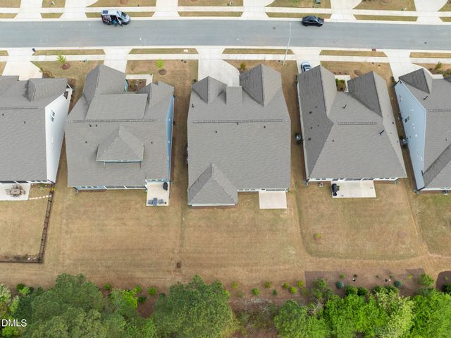 1516 Gatekeeper Lane, Fuquay Varina, NC 27526