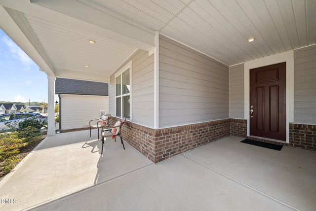 1516 Gatekeeper Lane, Fuquay Varina, NC 27526