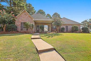 118 Cedar Green Drive, Canton, MS 39046