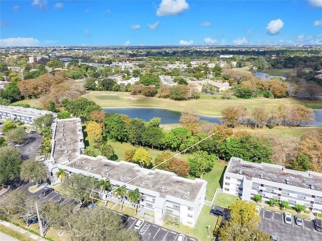 8305 NW 61 Street C110, Tamarac, FL 33321