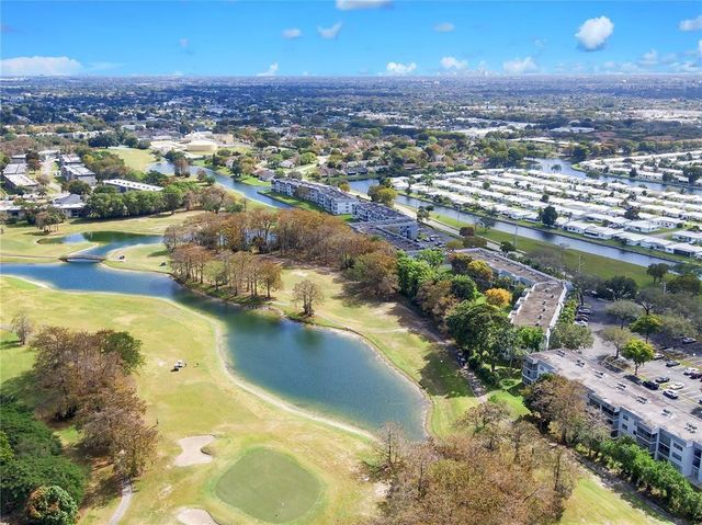 8305 NW 61 Street C110, Tamarac, FL 33321