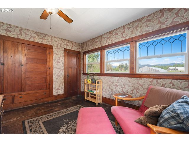 37867 HIGHWAY 414, Halfway, OR 97834