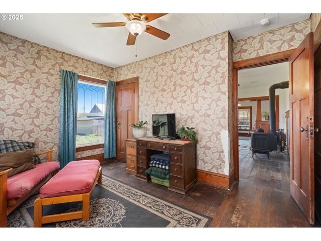 37867 HIGHWAY 414, Halfway, OR 97834