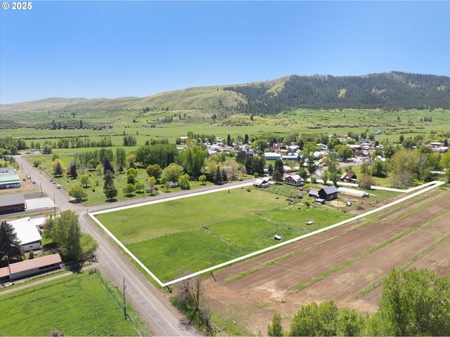 37867 HIGHWAY 414, Halfway, OR 97834