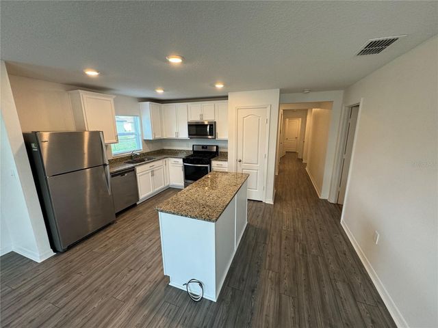 233 KENSINGTON VIEW BOULEVARD, Winter Haven, FL 33880