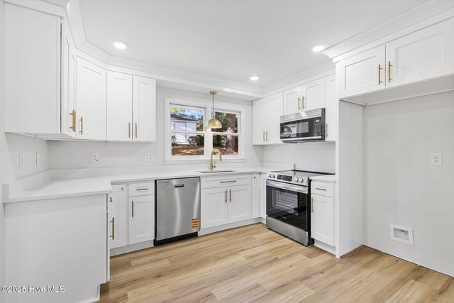 1408 Edgebrook Drive, Garner, NC 27529