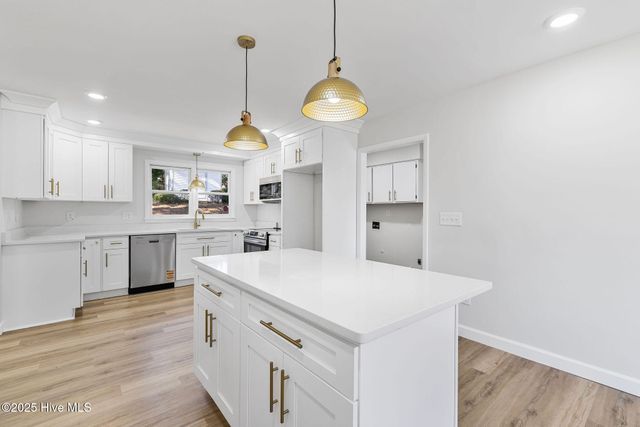 1408 Edgebrook Drive, Garner, NC 27529