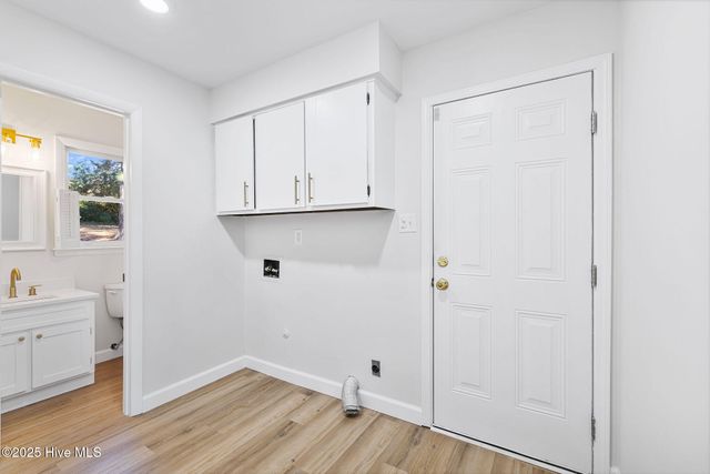 1408 Edgebrook Drive, Garner, NC 27529