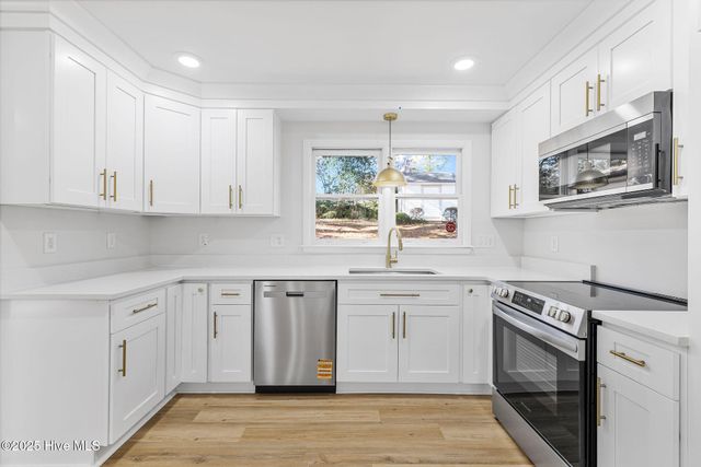 1408 Edgebrook Drive, Garner, NC 27529