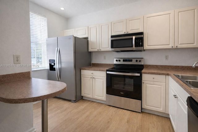 17347 NW 7th Ave 904, Miami Gardens, FL 33169