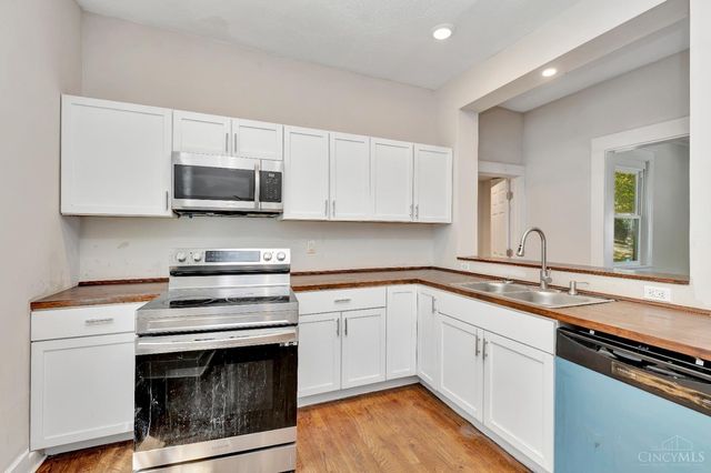 3673 Vine Street, Cincinnati, OH 45220