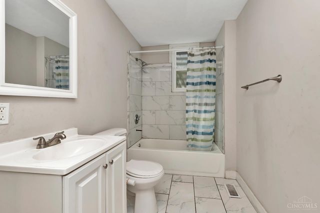 3673 Vine Street, Cincinnati, OH 45220