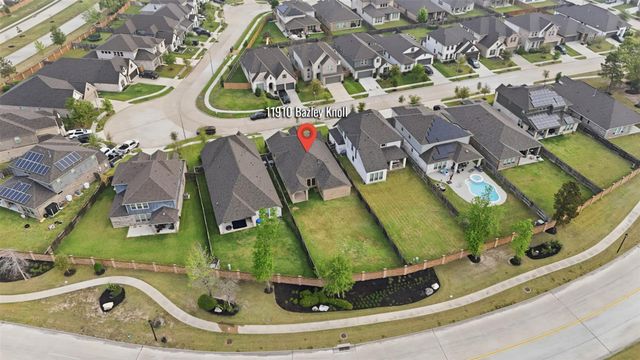 11910 Bazley Knoll Drive, Humble, TX 77346