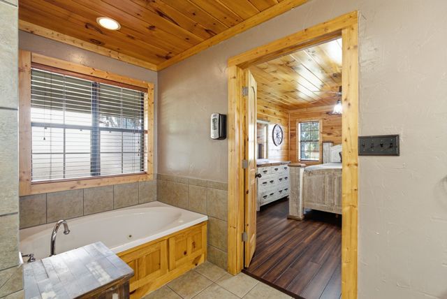 271 County Road 1559, Alba, TX 75410