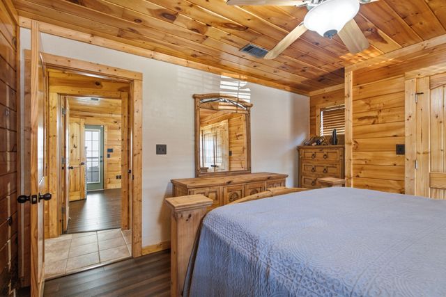 271 County Road 1559, Alba, TX 75410