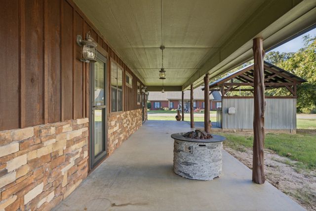 271 County Road 1559, Alba, TX 75410