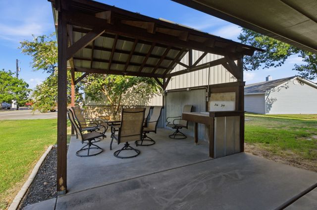 271 County Road 1559, Alba, TX 75410