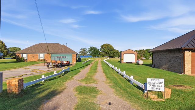 271 County Road 1559, Alba, TX 75410