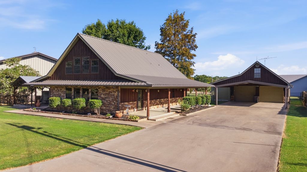 271 County Road 1559, Alba, TX 75410