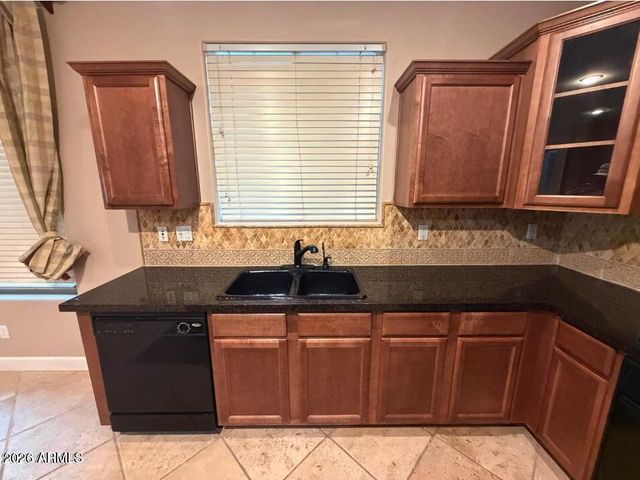 421 W Wisteria Place, Chandler, AZ 85248