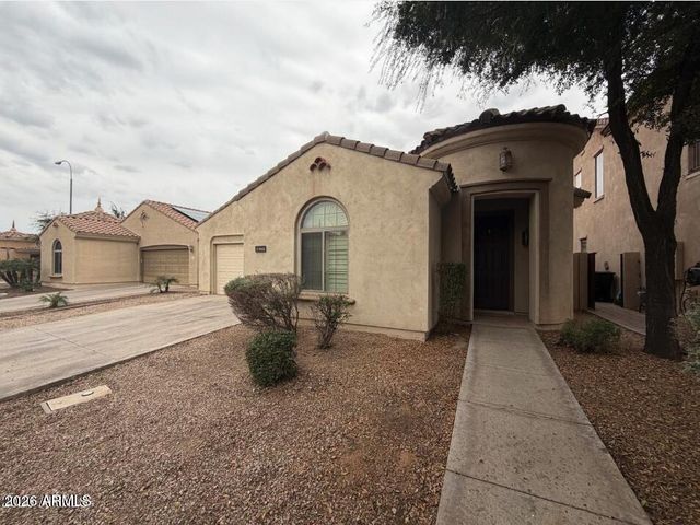 421 W Wisteria Place, Chandler, AZ 85248