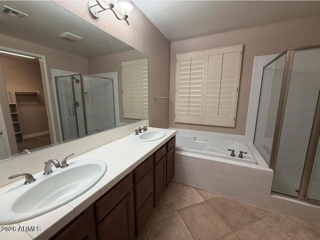 421 W Wisteria Place, Chandler, AZ 85248