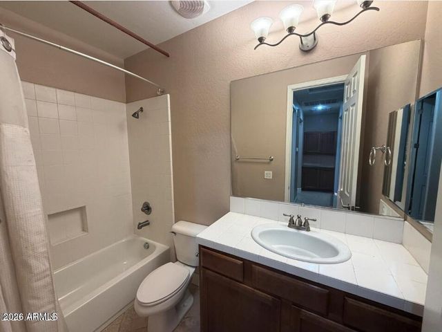421 W Wisteria Place, Chandler, AZ 85248