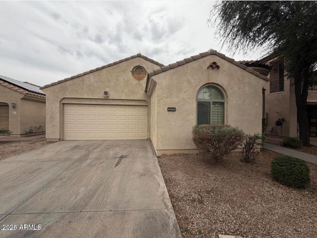 421 W Wisteria Place, Chandler, AZ 85248