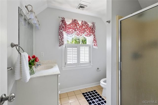 1610 Swansbury Dr, Henrico, VA 23238
