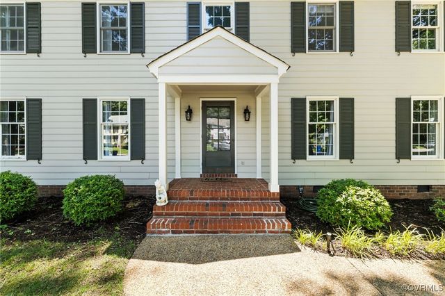 1610 Swansbury Dr, Henrico, VA 23238