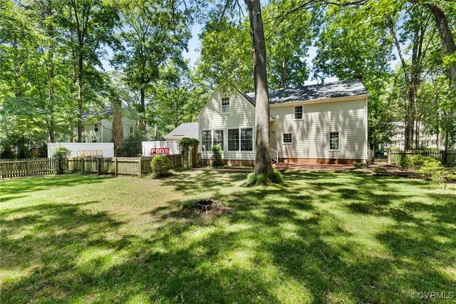 1610 Swansbury Dr, Henrico, VA 23238