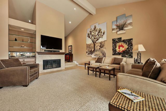 52 Ponderosa Circle, Palm Desert, CA 92211