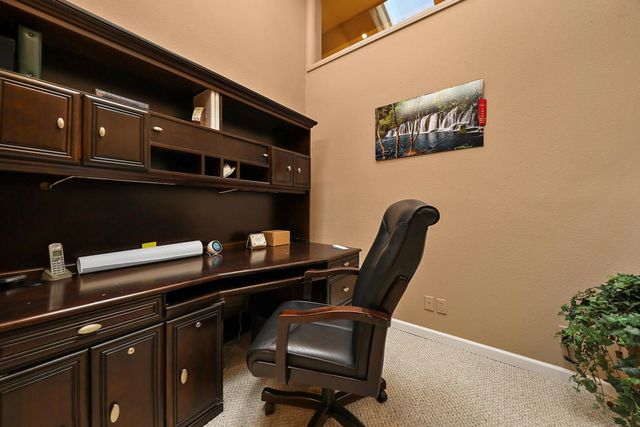 52 Ponderosa Circle, Palm Desert, CA 92211