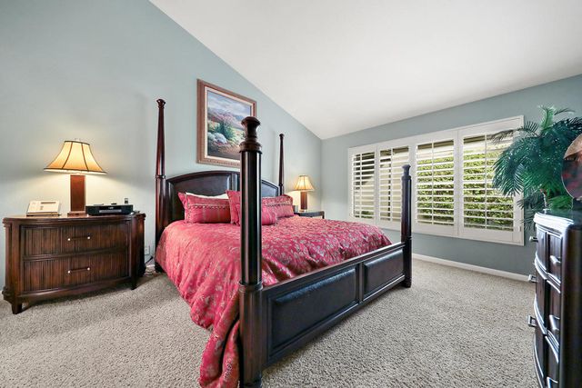 52 Ponderosa Circle, Palm Desert, CA 92211