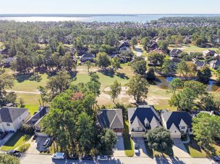 8402 Hunters Village Drive, Humble, TX 77346