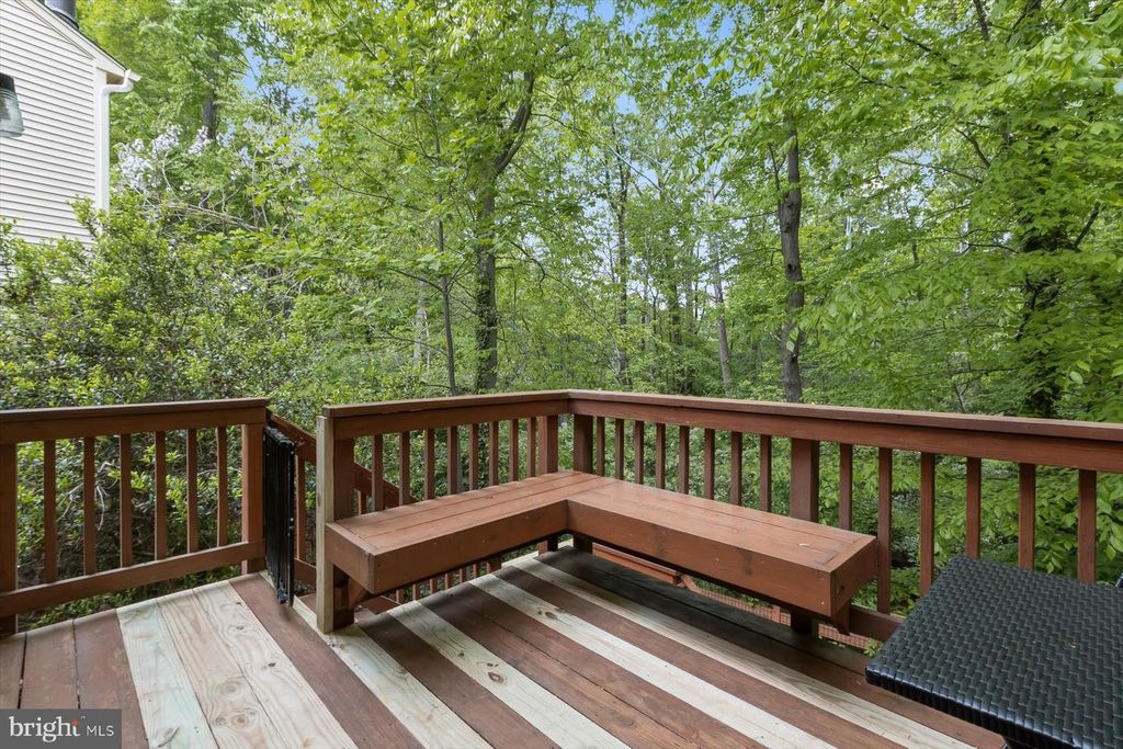 Image 41 of property listing at 10525 ENGLISHMAN DR #178, Rockville, MD 20852